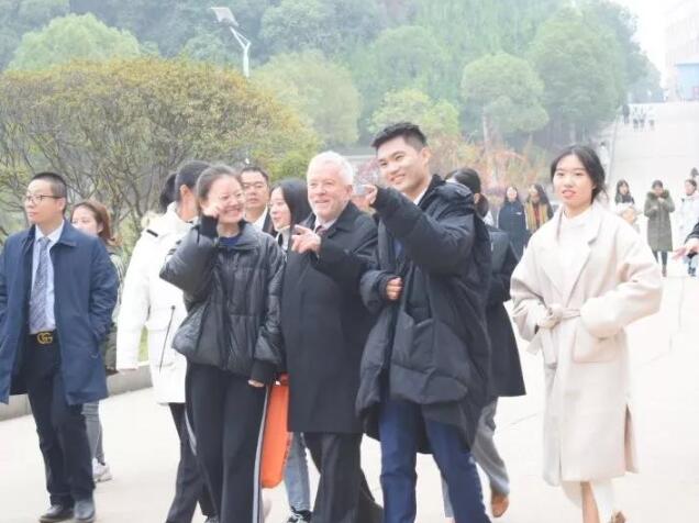 英語陪同翻譯圖片 英語陪同翻譯圖片